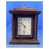Wooden Quartz Desk Clock