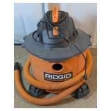 RIDGID 9 Gallon Wet Dry Vacuum HD09001