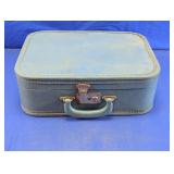 Vintage Light Blue Hardshell Travel Train Case