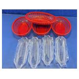 Glass Corn Dishes & Red Fast-Food Baskets