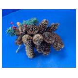 Pinecone Holiday Decor Bundle