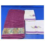 Bath Towel & Embroidered Hand Towel Trio