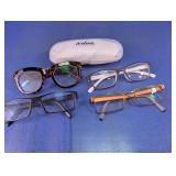 Assorted Reading Glasses & Case