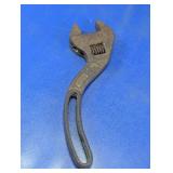 Curved Handle Adjustable Wrench
