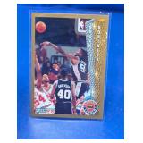 EARLY CARD 1992 FLEER HOF DAVID ROBINSON