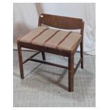 Wood Sewing Bench With Storage