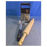 Cheese Grater, Potato Masher, & Rolling Pin Set