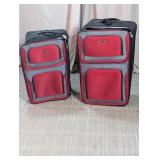 U.S. Traveler Rolling Luggage Set