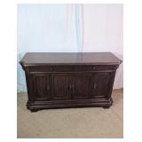 Broyhill Traditional Sideboard Buffet Cabinet