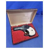 Vintage Hi-Standard Derringer Model D-100