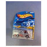 2000 Hot Wheels Tony Hawk Combat Medic #044