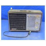 Vintage Craftsman Multi-Band Solid State Radio