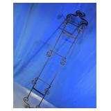 Decorative Metal Scroll Wall Plate Rack
