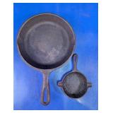 Vtg. Wagner Ware Cast Iron Skillet & Ashtray Duo