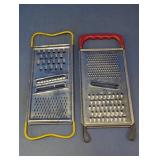 Vtg Metal Flat Handheld Cheese Graters Set