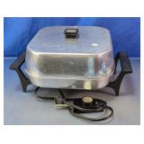 Electric Skillet with Lid and Heat Control