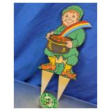 St. Patrickï¿½s Day Yard Stake & Litho Noisemaker
