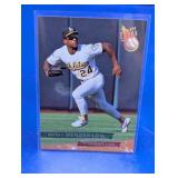 1993 FLEER ULTRA HOF RICKEY HENDERSON CARD