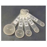 Plastic Measuring Spoon Set
