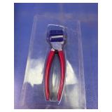 The Texan York Nut Sheller