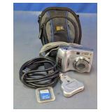 Nikon COOLPIX 7600 Digital Camera Set