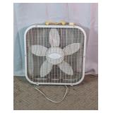 Vtg 20-Inch Portable Electric Box Fan
