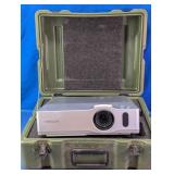 Hitachi Digital Projector w/ Heavy-Duty Hard Case