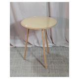 Round Accent Table w/ Glass Top