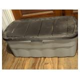 Style Selections 30-Gallon Plastic Tote Container