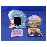 Decorative Pieces: Photo Frames & Plaques