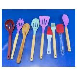 Assorted Kitchen Utensils Lot