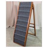 Adjustable Wooden Carpeted Folding Pet Ramp