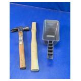 Claw Hammer Wooden Handle Plastic Scoop Tool Lot