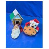 Assorted Christmas Decor Lot