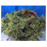 Artificial Pine Garland with Pinecones and Lights