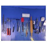 Assorted Vtg & Modern Kitchen Tools Lot