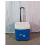 Igloo Ice Cube Blue Rolling Wheeled Cooler