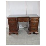 Vtg. Thomasville Wood Kneehole Desk w/Glass Top