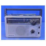Vtg Sanyo RP 5440 AM/FM Portable 2-Band Radio