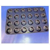 24 Cup Mini Muffin Baking Pan