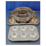 Muffin & Bundt Baking Pan Set