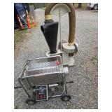 Twister T2 with trim saver vacuum