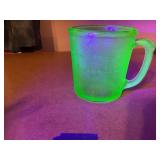 Uranium Measuring Cup
