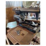 Radial arm saw