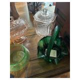 Pink and green dishes