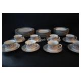 Mikasa Bone China Victorian Gold Dinner Service