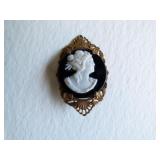 Antique 10K Gold Cameo Brooch 4.94 grams