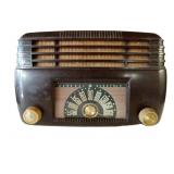 Vintage General Electric Tube Radio Receiver C100