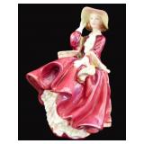 Royal Doulton Top o' the Hill HN 1834 Figurine