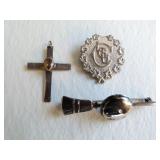 Sterling Silver Brooches & Pendant  16.21 grams